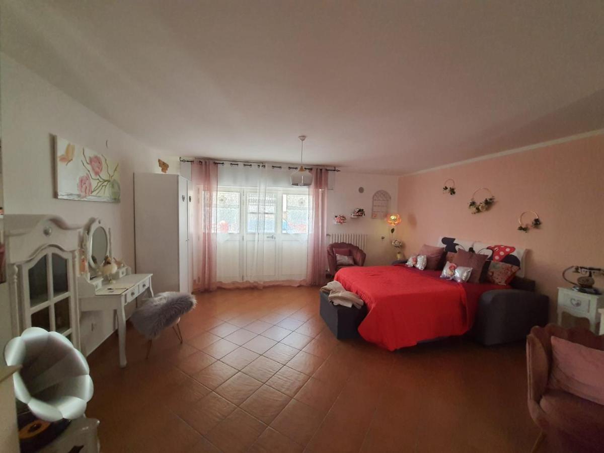 Shabby Chic Rooms Con Cucina E Giardino Privato Pomarico Luaran gambar