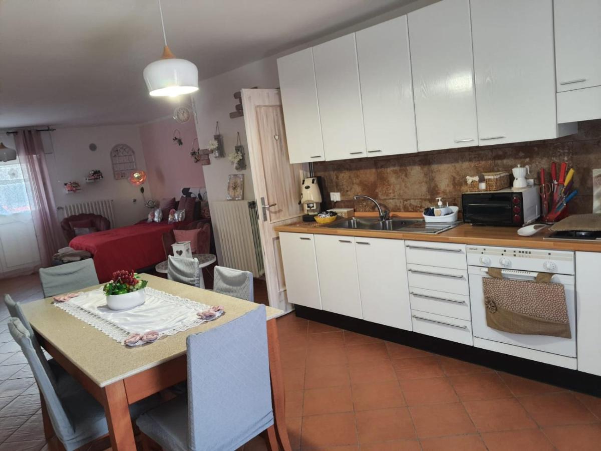 Shabby Chic Rooms Con Cucina E Giardino Privato Pomarico Luaran gambar