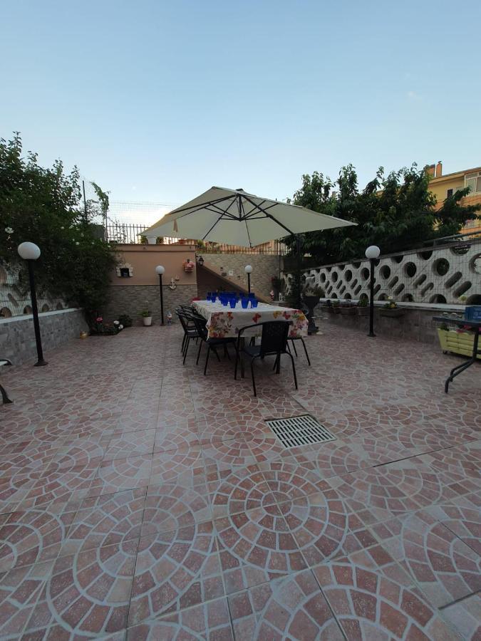 Shabby Chic Rooms Con Cucina E Giardino Privato Pomarico Luaran gambar